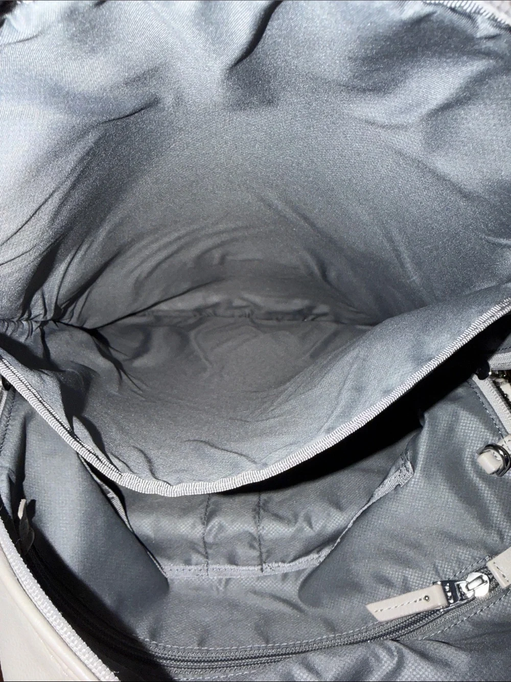 ‼️Tumi Voyageur Halle Leather Backpack